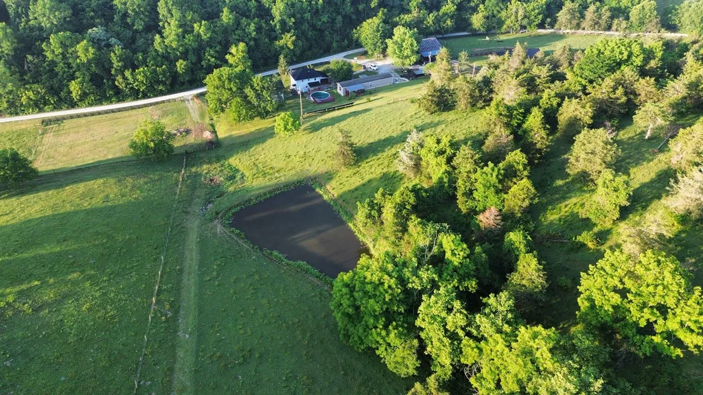 180 Ceder Road Owingsville KY 40360
