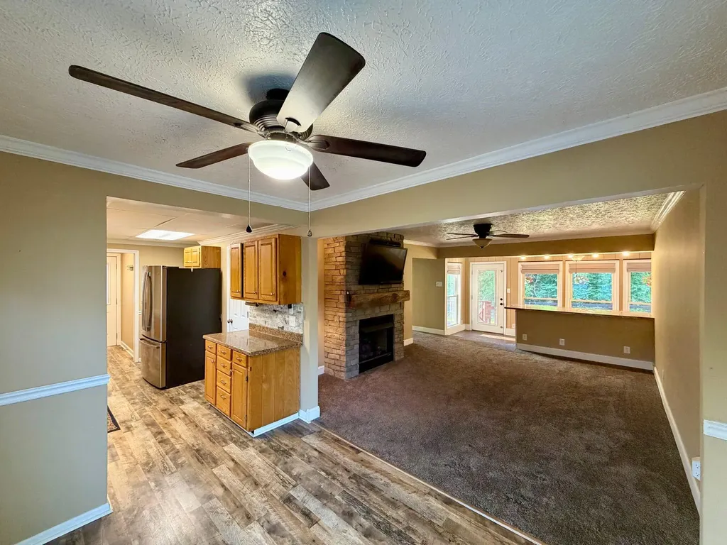 180 Ceder Road Owingsville KY 40360