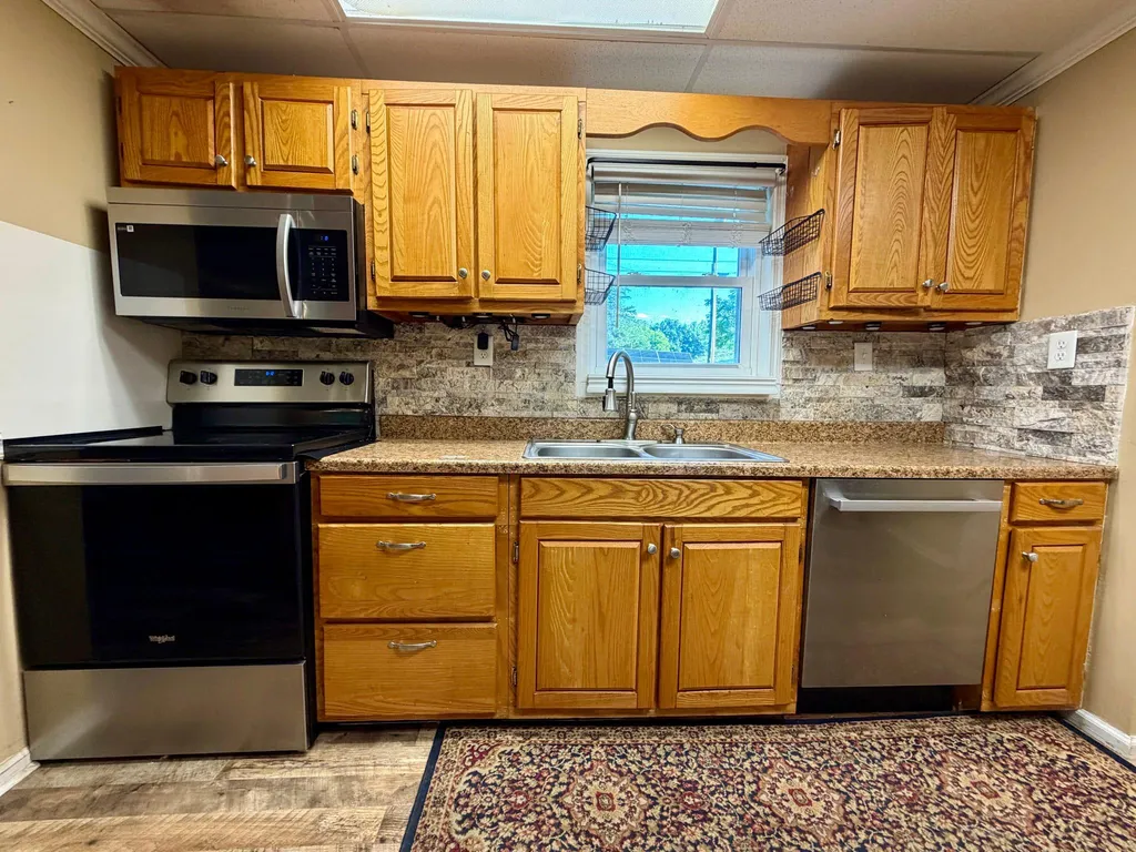 180 Ceder Road Owingsville KY 40360