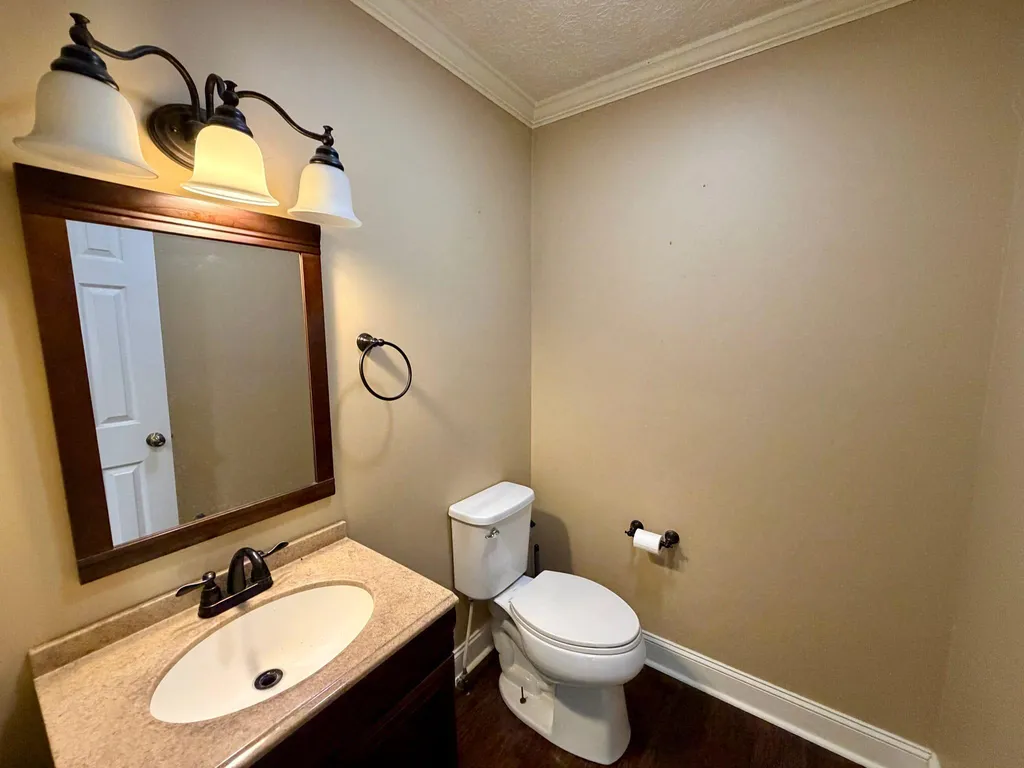 180 Ceder Road Owingsville KY 40360