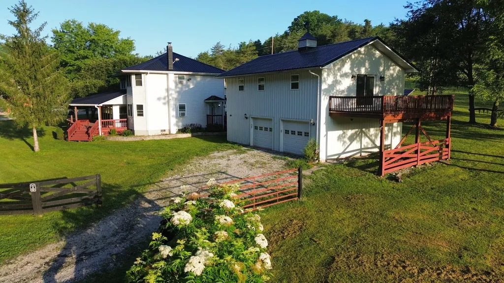 180 Ceder Road Owingsville KY 40360
