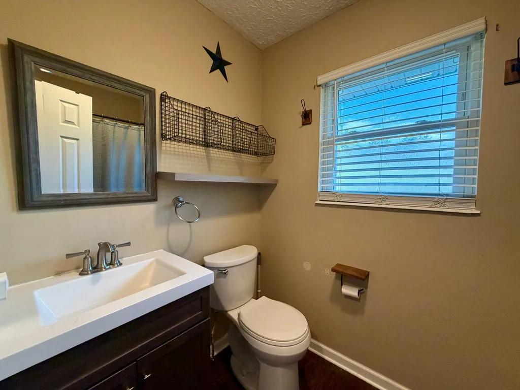 180 Ceder Road Owingsville KY 40360