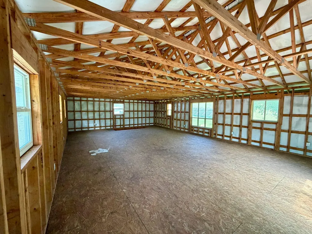 180 Ceder Road Owingsville KY 40360