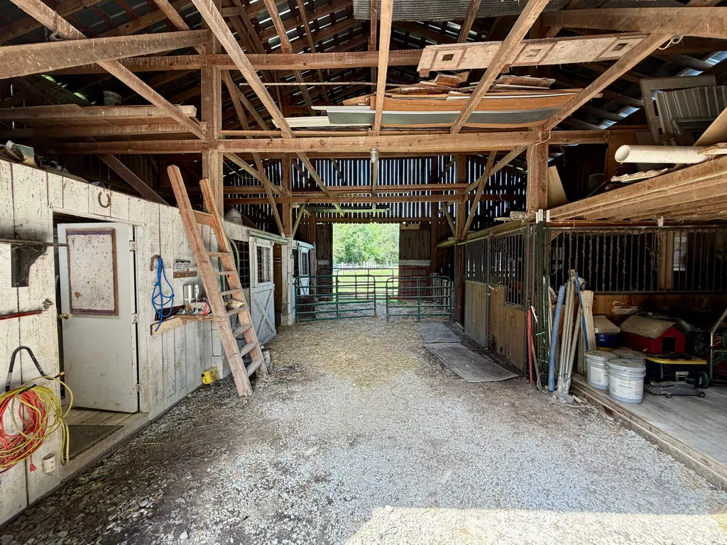180 Ceder Road Owingsville KY 40360