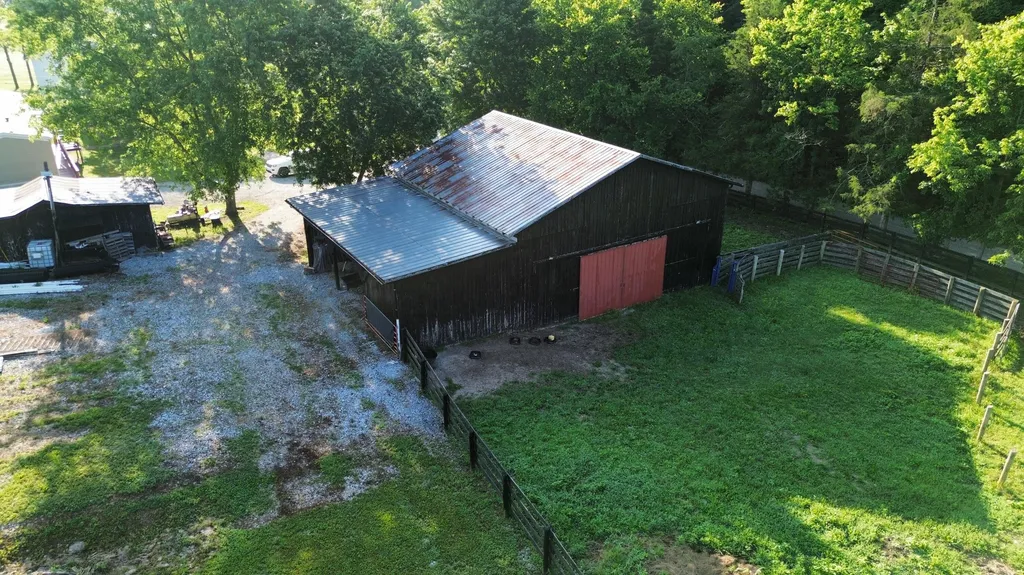 180 Ceder Road Owingsville KY 40360