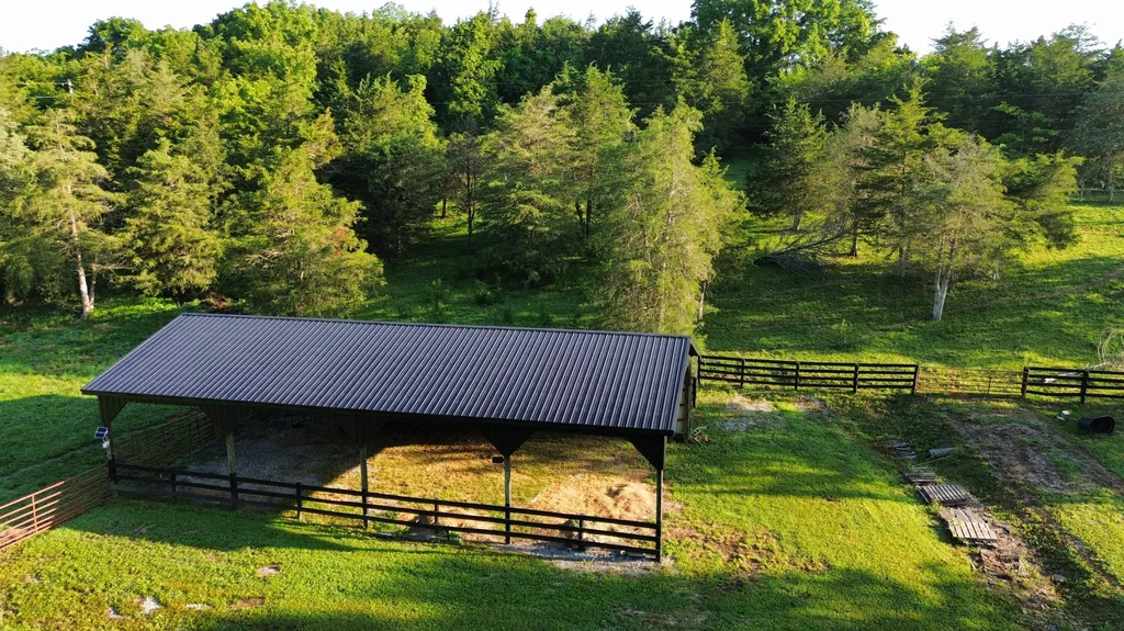180 Ceder Road Owingsville KY 40360