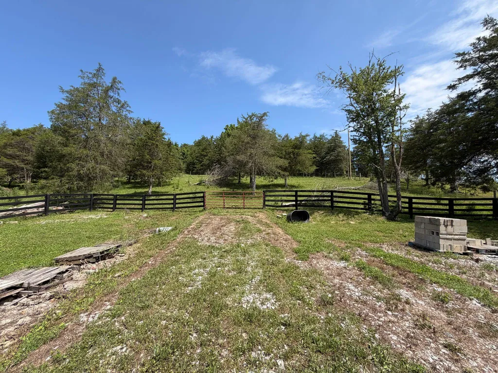 180 Ceder Road Owingsville KY 40360