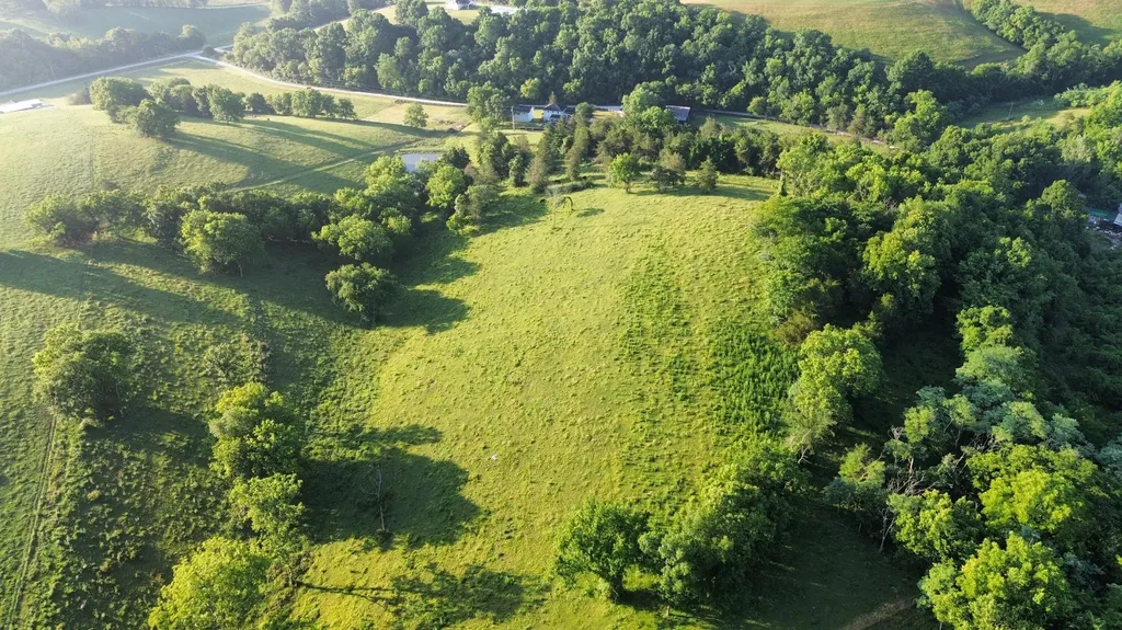 180 Ceder Road Owingsville KY 40360