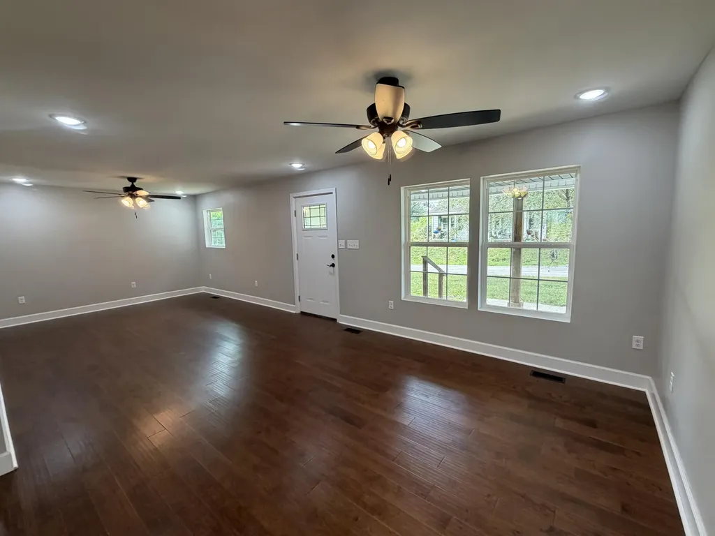 161 Perkins Street Corbin KY 40701