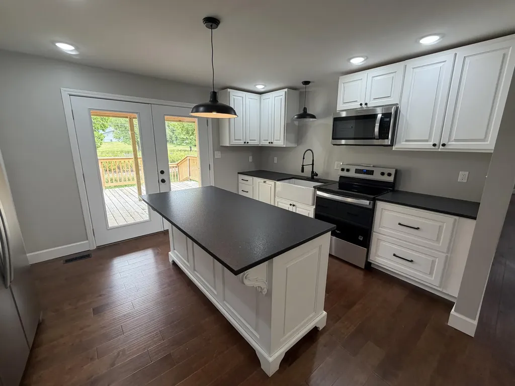 161 Perkins Street Corbin KY 40701