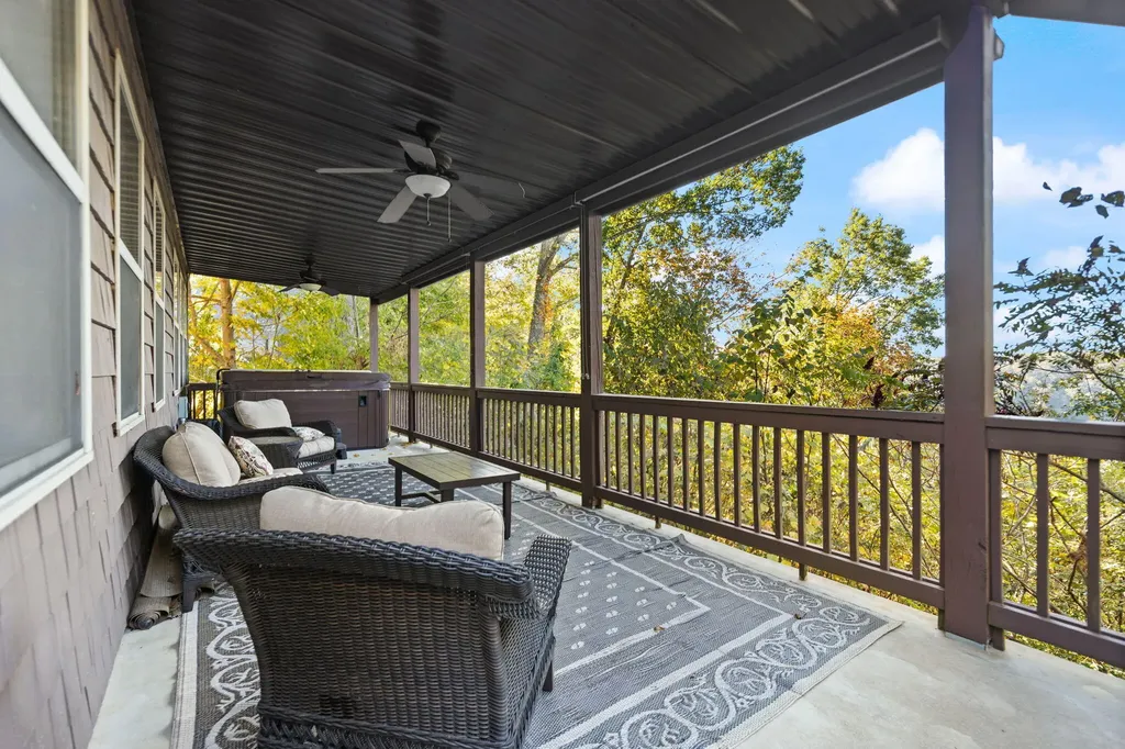 949 Hideaway Drive Somerset KY 42503