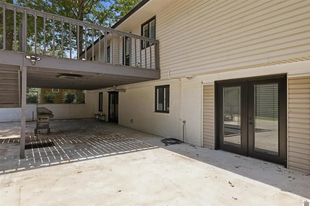 145 Treeland Drive Mayfield KY 42066