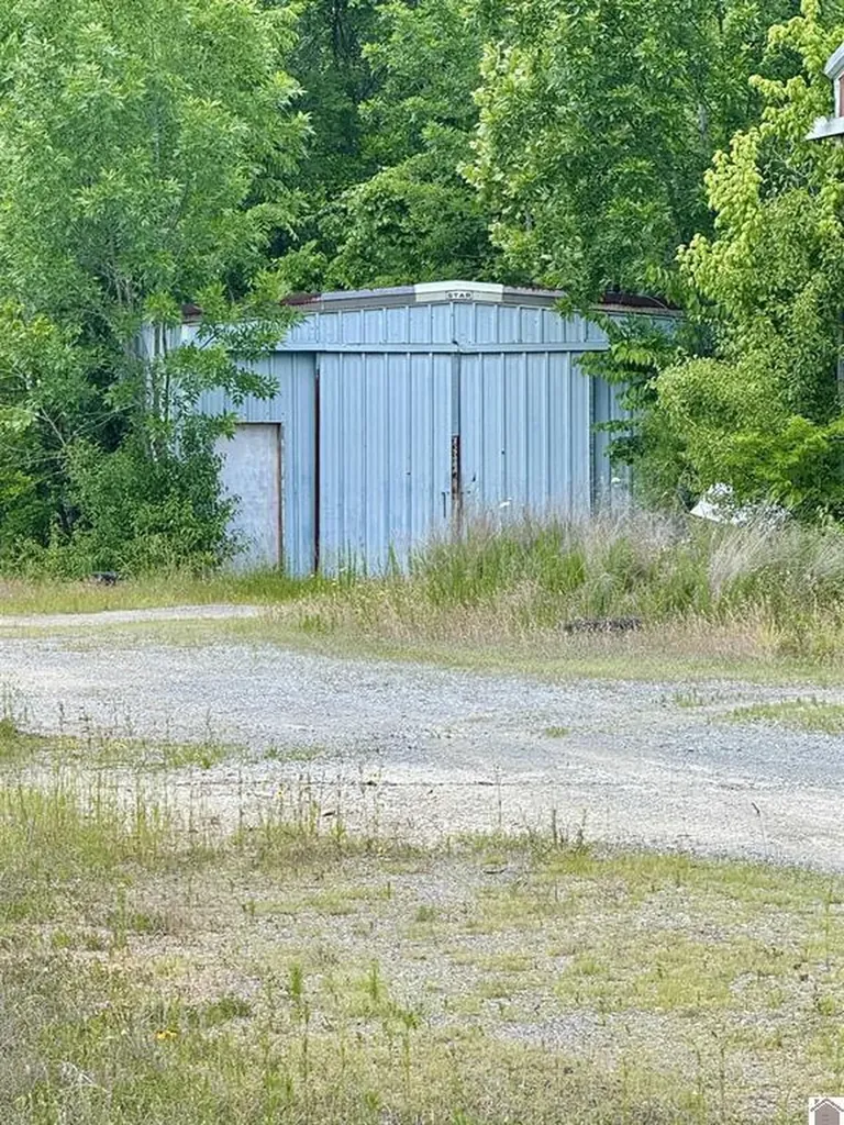 86 Main Street Benton KY 42025