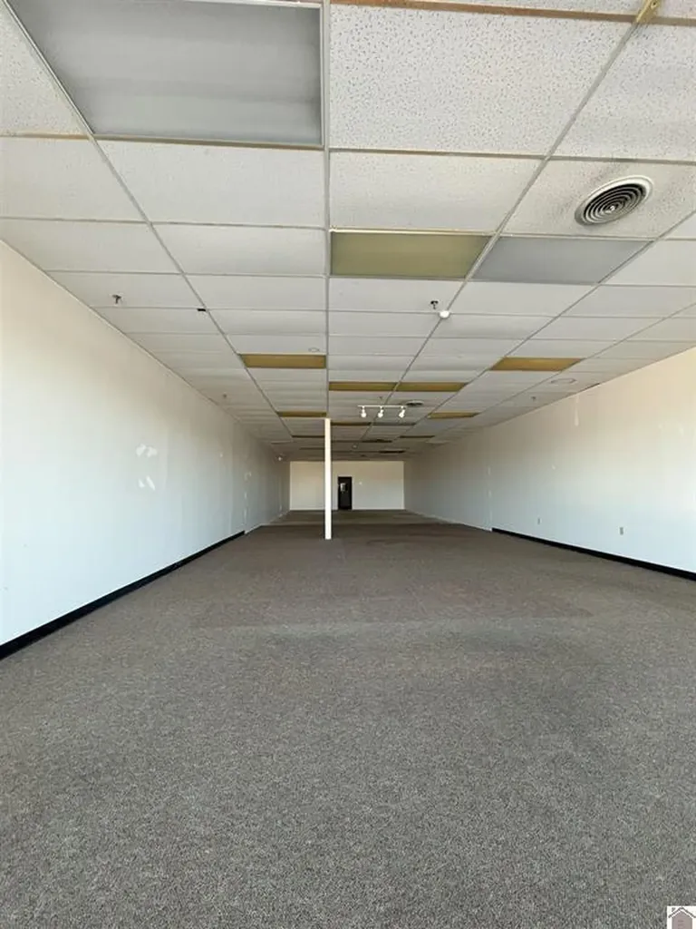 708 N 12th Street Murray KY 42071