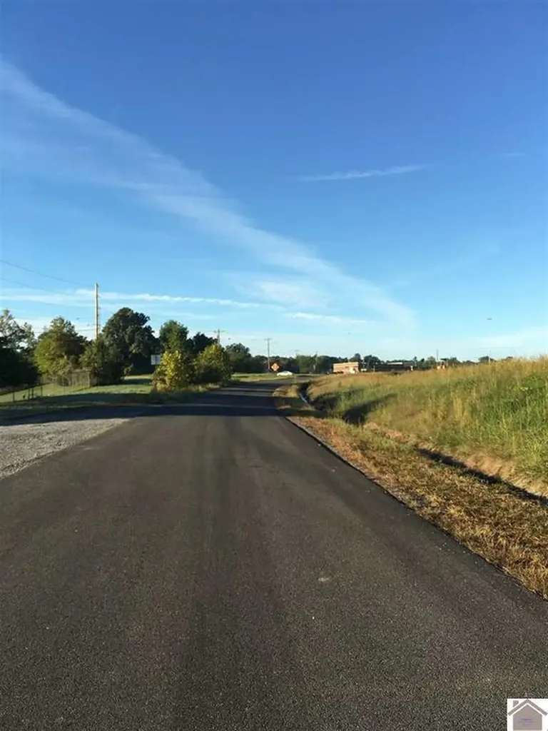 0000 0 Access Road Benton KY 42025