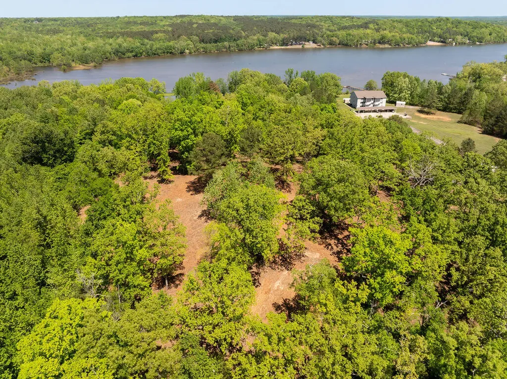 1 Sauger Lane Murray KY 42071