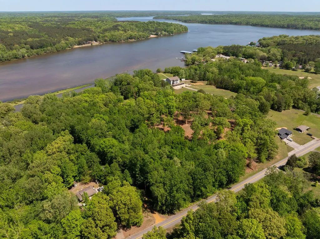 1 Sauger Lane Murray KY 42071