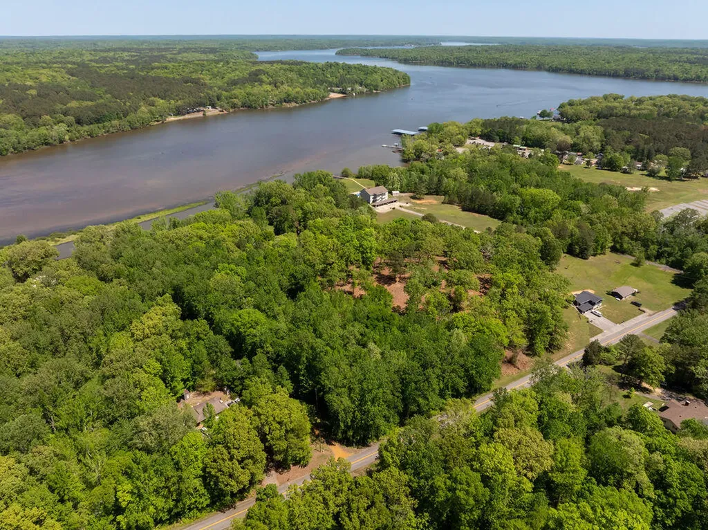 1 Sauger Lane Murray KY 42071
