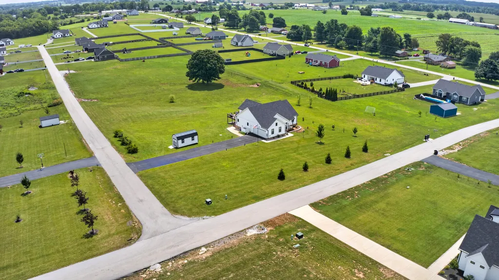 101 Gracelynn Circle Harrodsburg KY 40330
