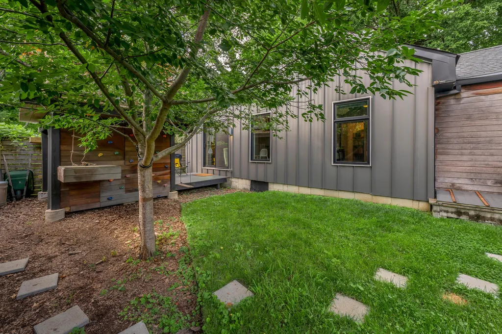 203 Lincoln Avenue Lexington KY 40502