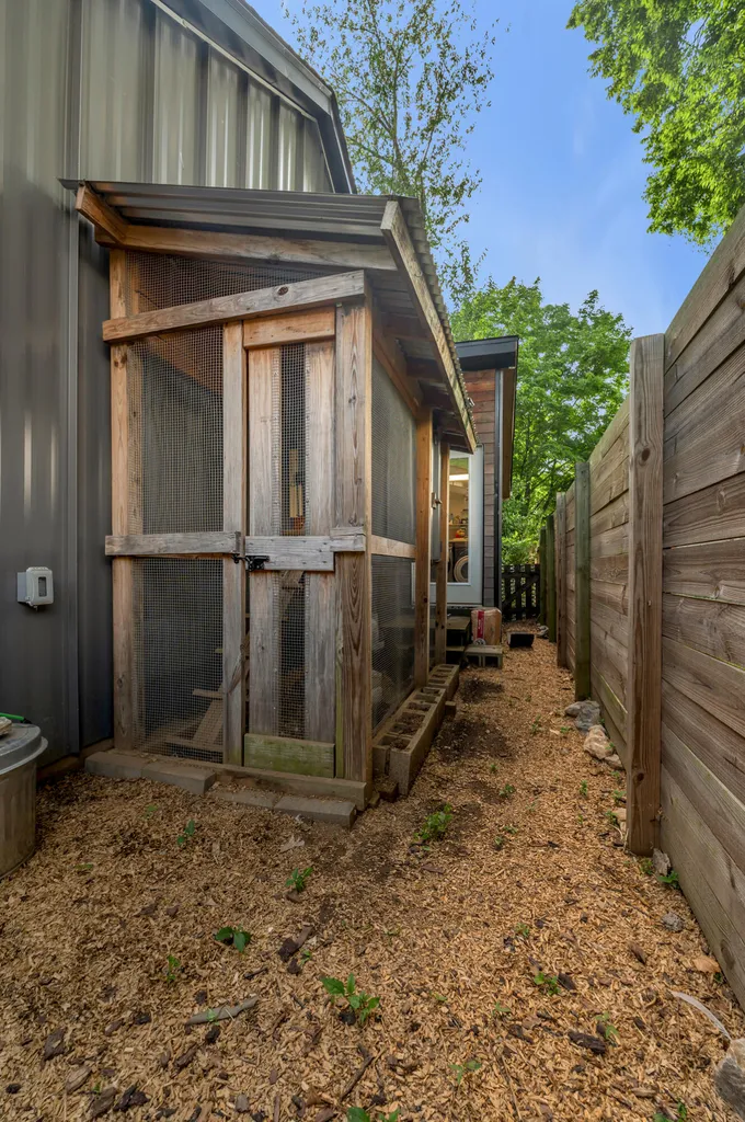 203 Lincoln Avenue Lexington KY 40502