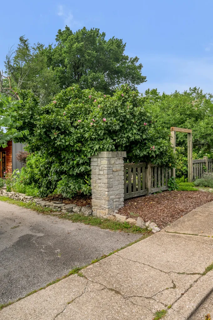 203 Lincoln Avenue Lexington KY 40502