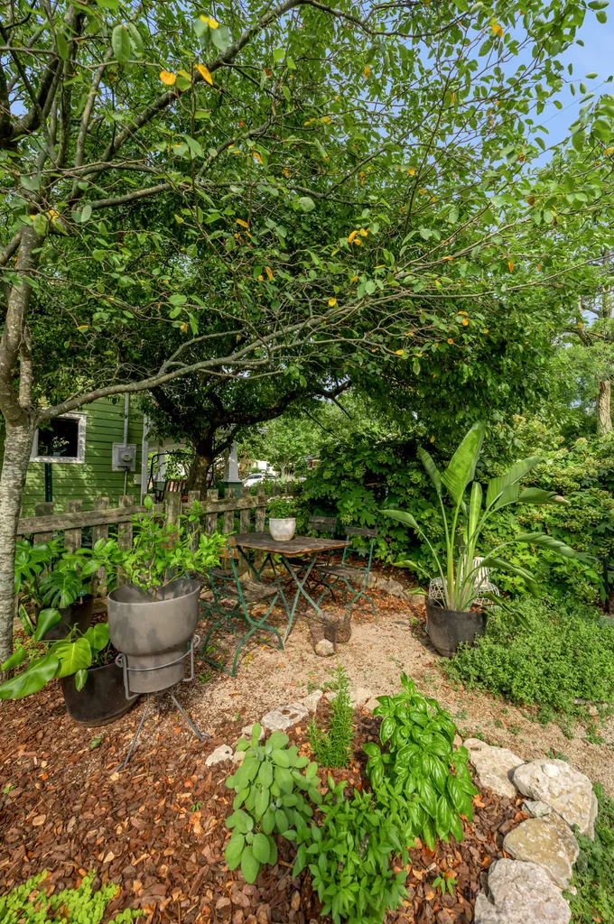 203 Lincoln Avenue Lexington KY 40502