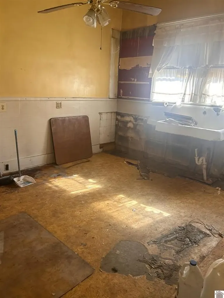 1247 Park Avenue Paducah KY 42001