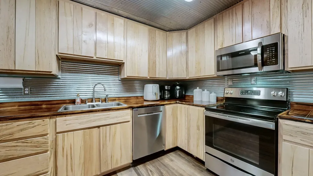 500 Dairy Lane Murray KY 42071