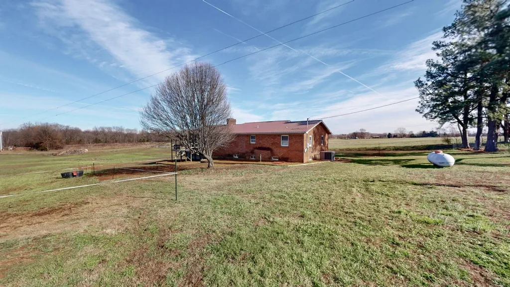500 Dairy Lane Murray KY 42071