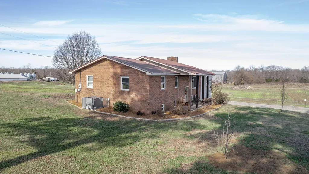 500 Dairy Lane Murray KY 42071