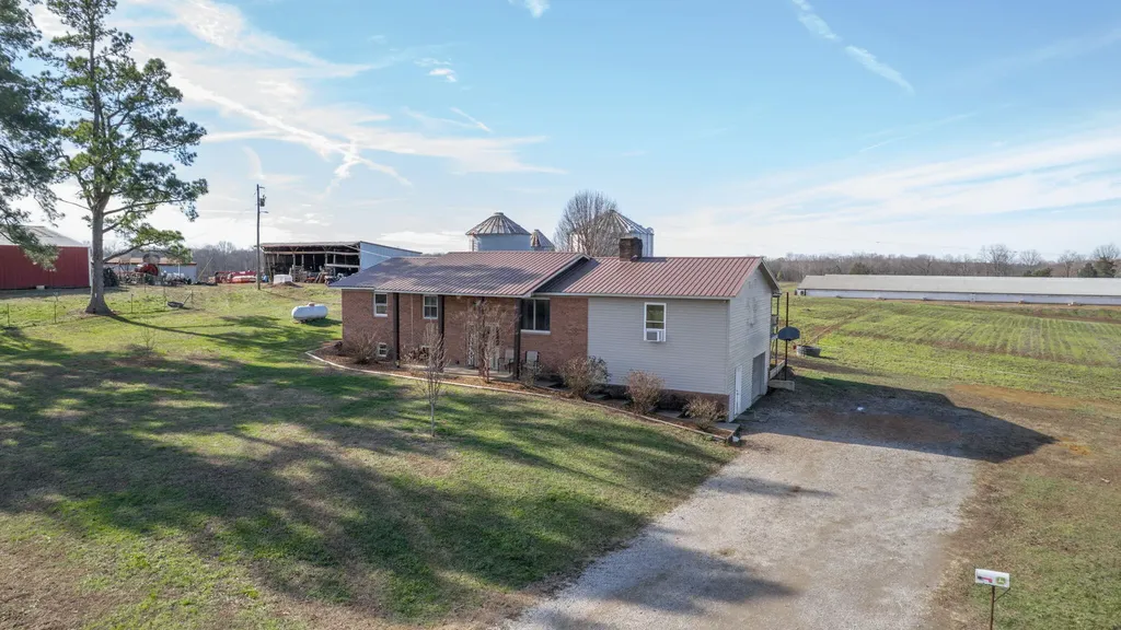 500 Dairy Lane Murray KY 42071