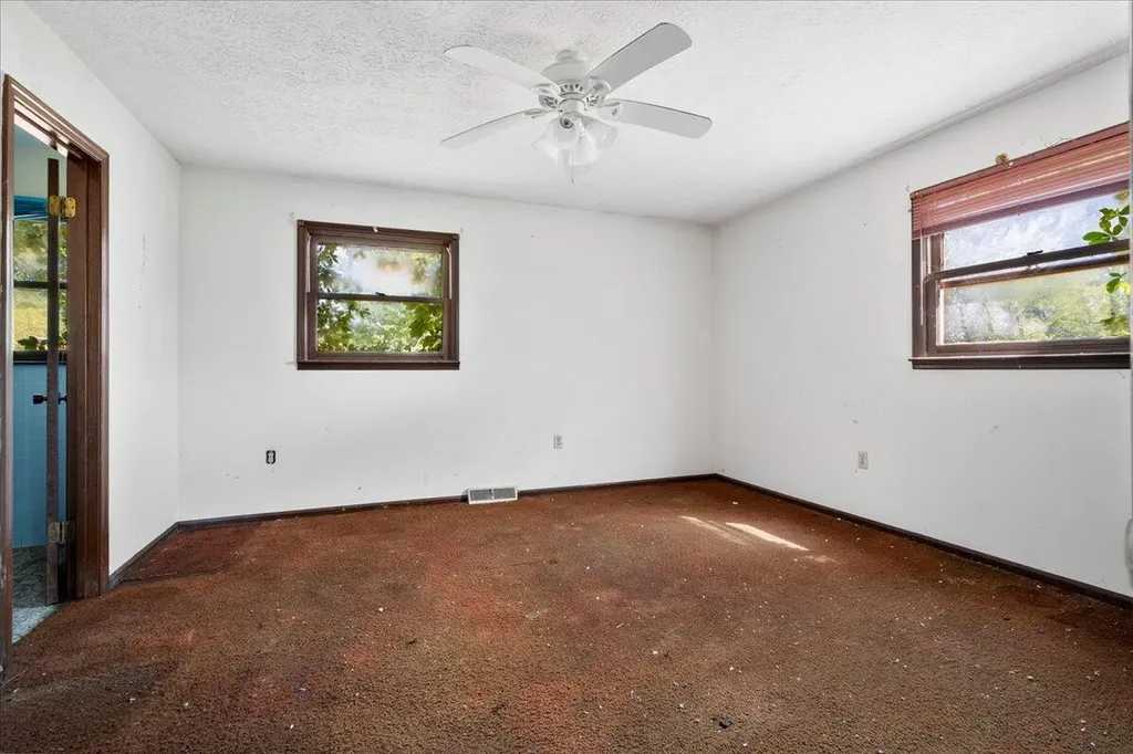 644 Maple Grove Road London KY 40744