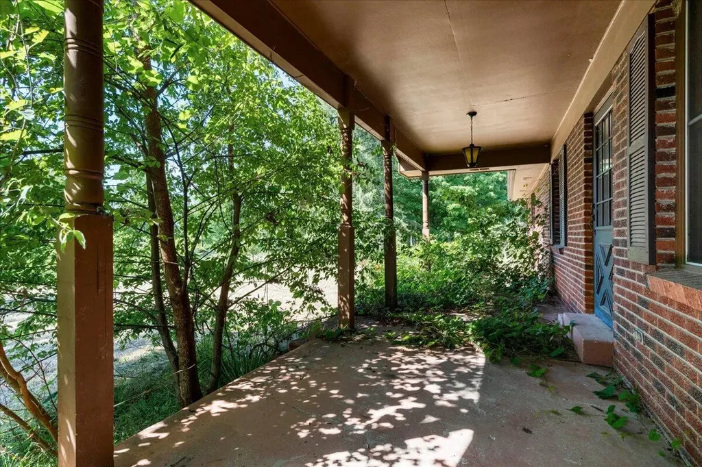 644 Maple Grove Road London KY 40744