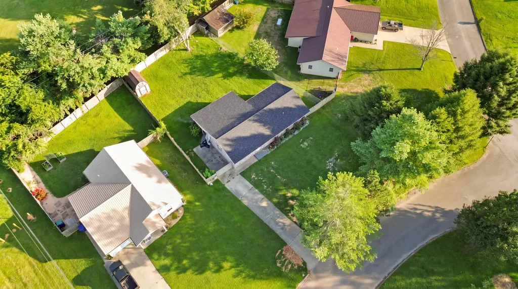 300 Oak Grove Lane Somerset KY 42501