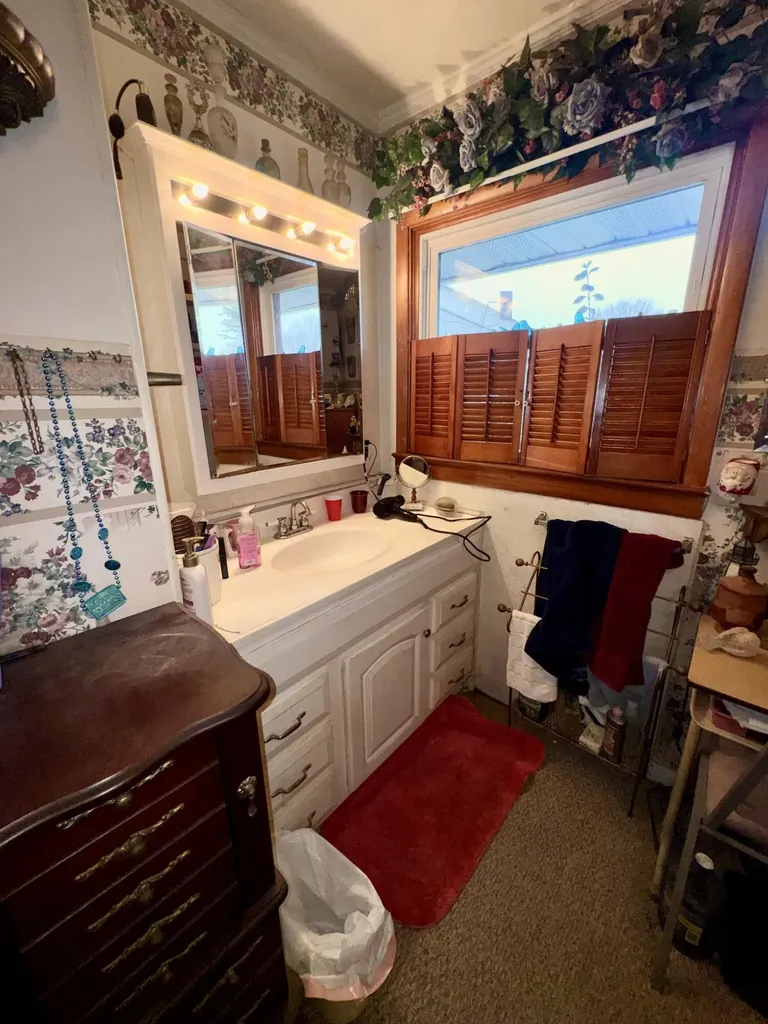 1549 Husband Road Paducah KY 42003