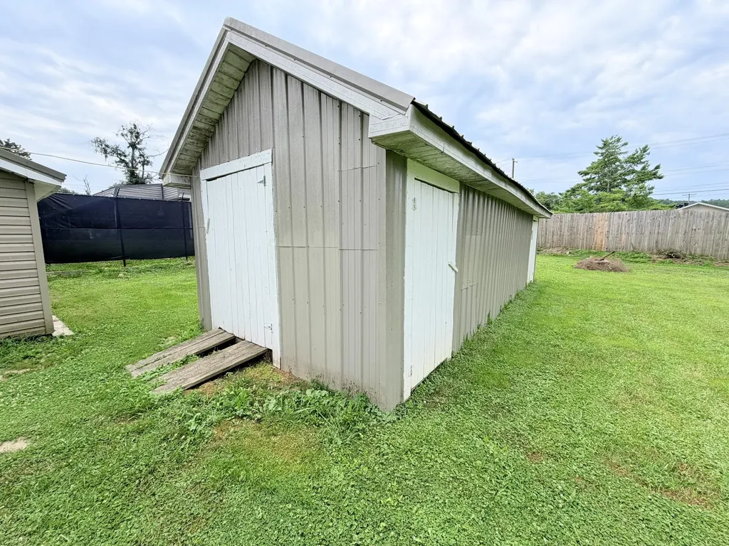 75 Crawford Street Mt Vernon KY 40456