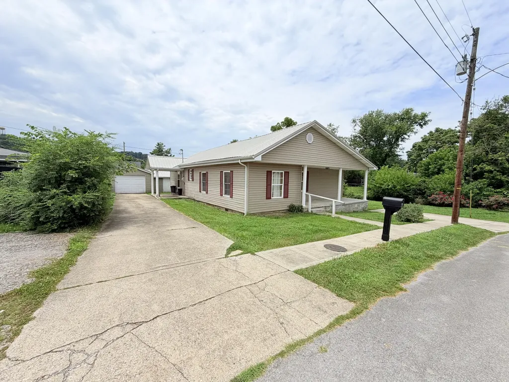 75 Crawford Street Mt Vernon KY 40456