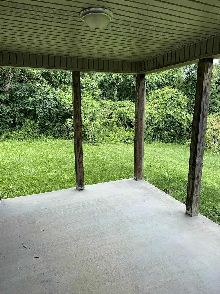 111 Springdale Avenue Cynthiana KY 41031