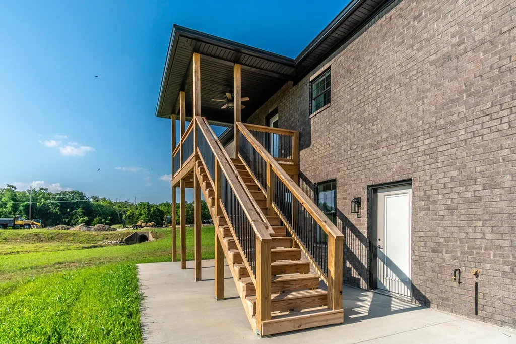 181 Central Park Avenue Berea KY 40403