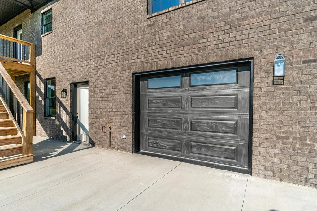 181 Central Park Avenue Berea KY 40403
