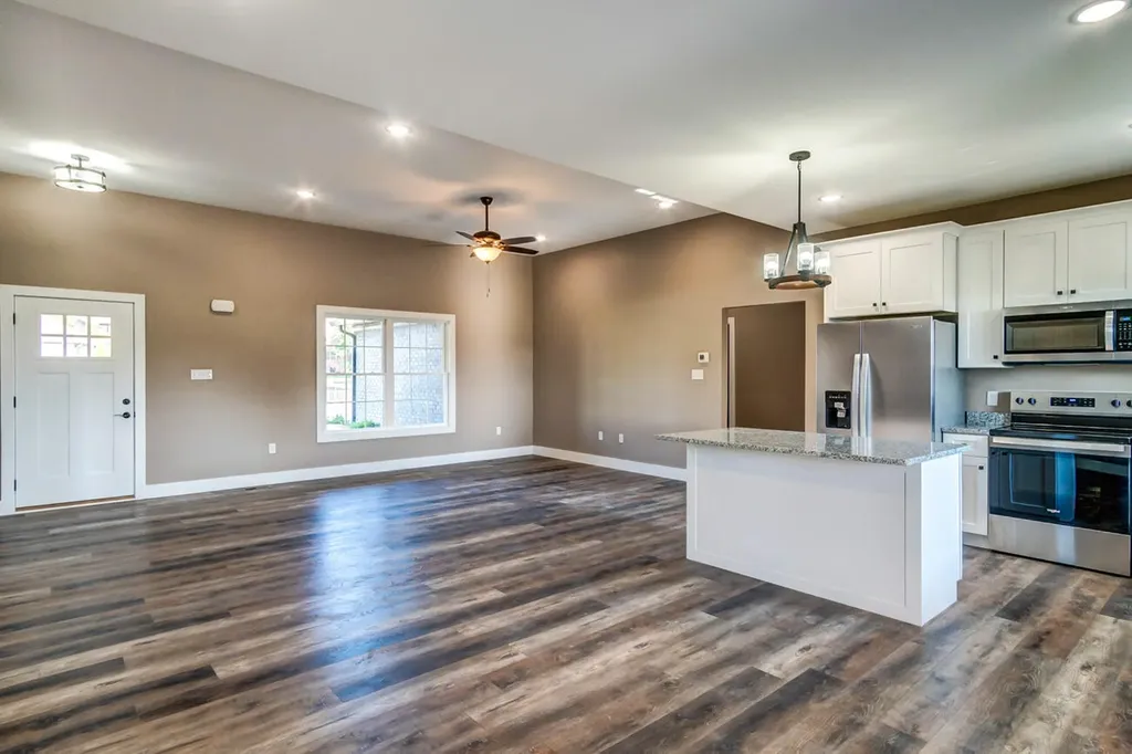181 Central Park Avenue Berea KY 40403