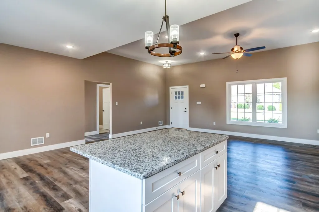 181 Central Park Avenue Berea KY 40403
