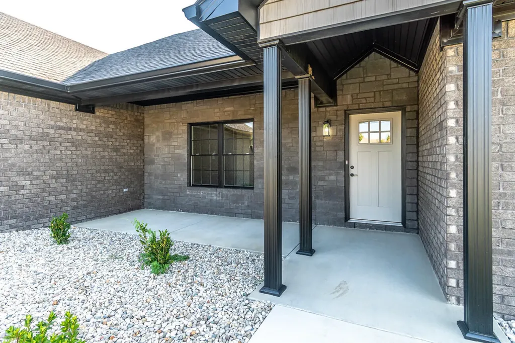 181 Central Park Avenue Berea KY 40403
