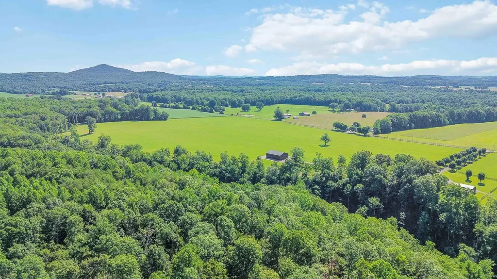12E Acres Flatwoods Road Nancy KY 42544