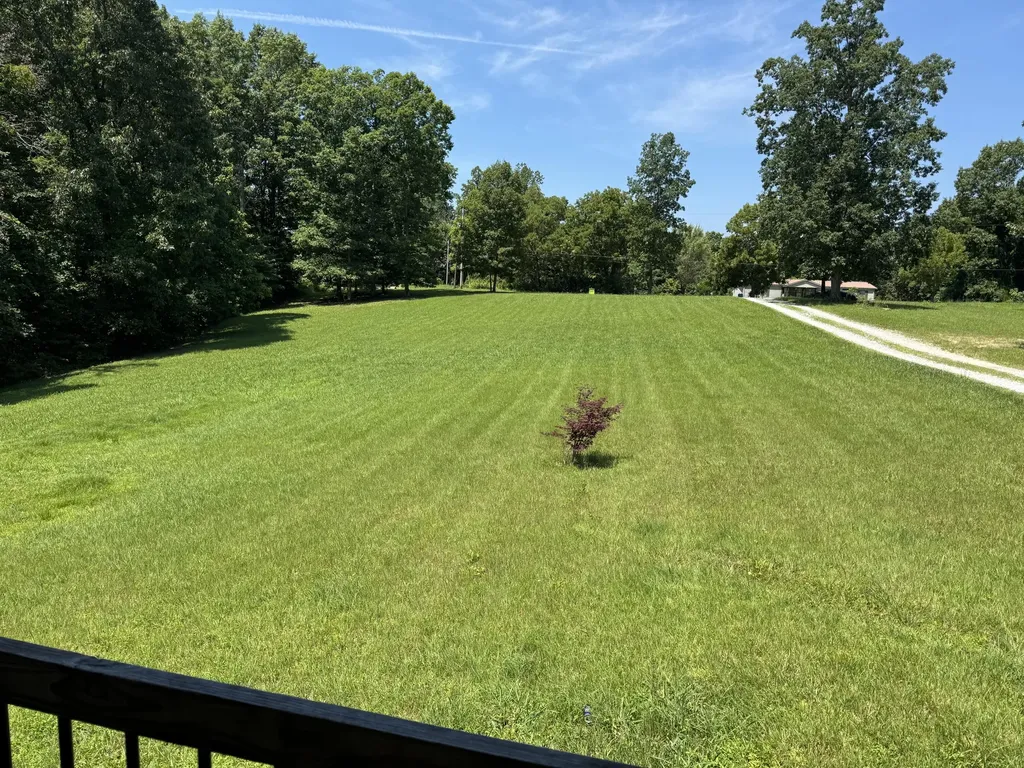 281 E Branch East Bernstadt KY 40729