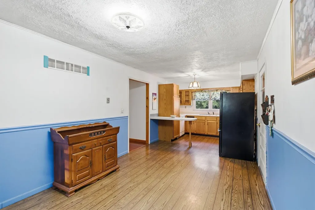 70 Resurrection Road Beattyville KY 41311