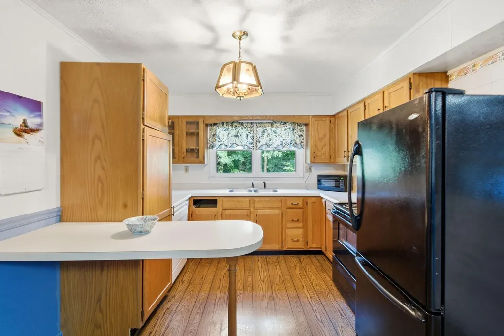 70 Resurrection Road Beattyville KY 41311