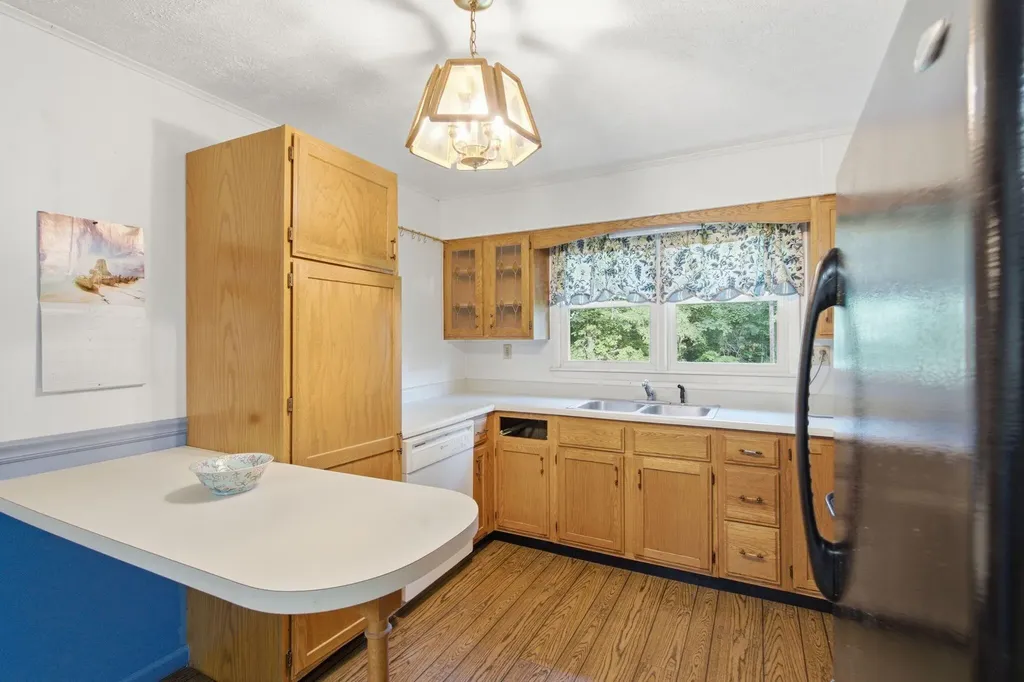 70 Resurrection Road Beattyville KY 41311