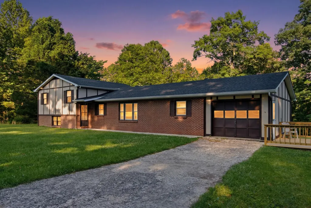 70 Resurrection Road Beattyville KY 41311